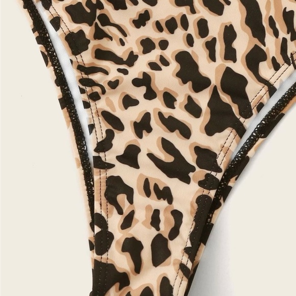 Shein bikini 2 pieces NWT size M - Picture 6 of 6